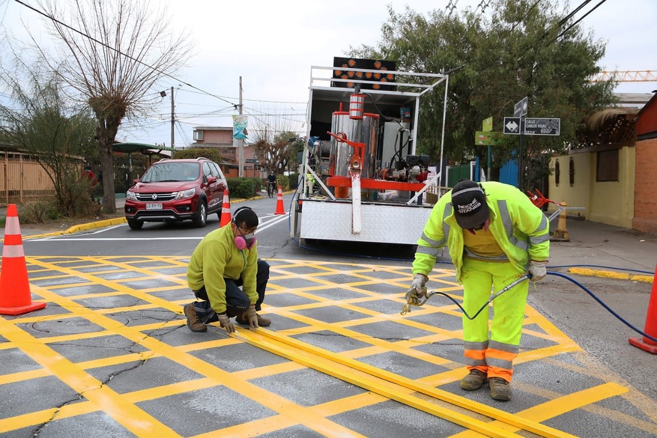 Municipio pone en operación el servicio de un nuevo y moderno camión para demarcación vial