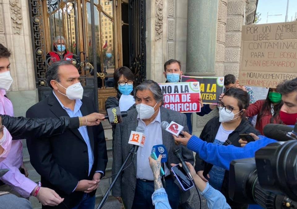 ALCALDES DE EL BOSQUE Y SAN BERNARDO RECHAZAN RECOMENDACIÓN DE SERVICIO DE EVALUACIÓN AMBIENTAL PARA LA CONSTRUCCIÓN DE CEMENTERA