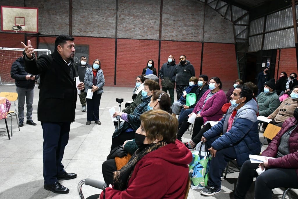 COMIENZAN LAS OBRAS DEL PROGRAMA DE PAVIMENTOS PARTICIPATIVOS EN DISTINTOS SECTORES DE LA COMUNA