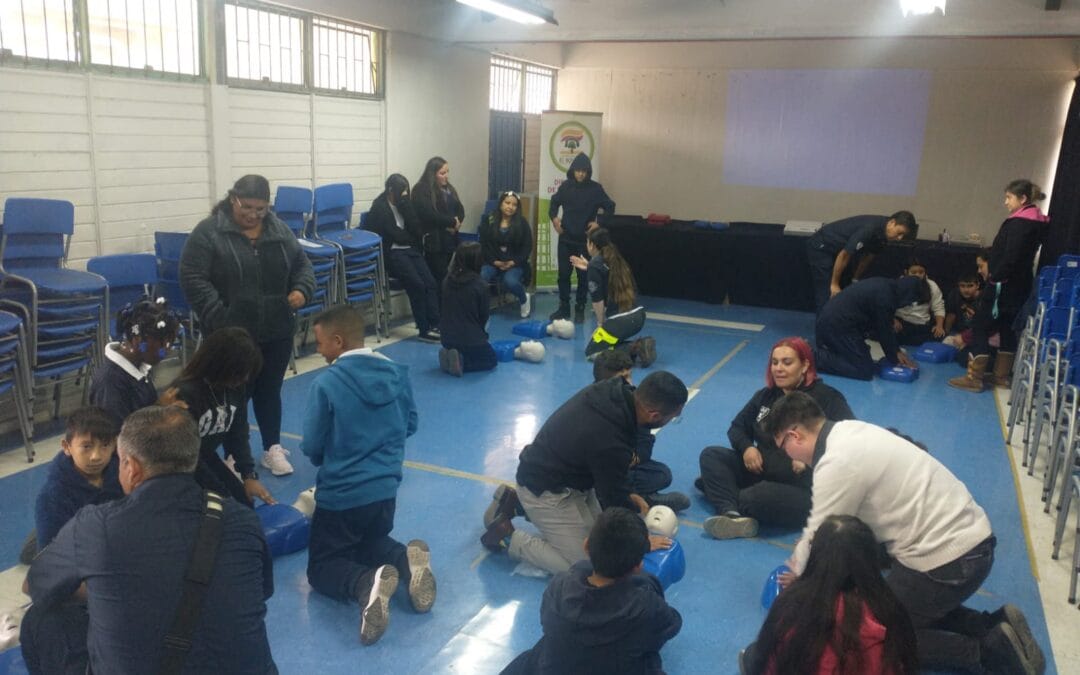 ESTUDIANTES DE ESCUELAS MUNICIPALES Y COMUNIDADES BOSQUINAS SE CAPACITAN EN PREVENCIÓN DE RIESGOS