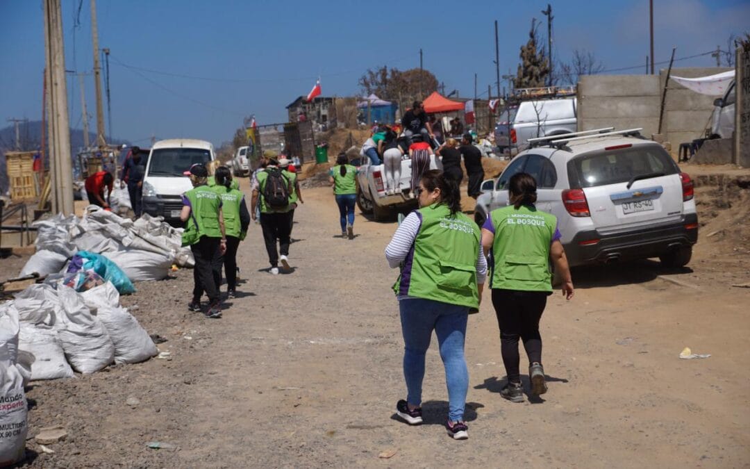 El Bosque solidariza con V Región: Delegación viaja a Quilpué para brindar ayuda a damnificados por incendios