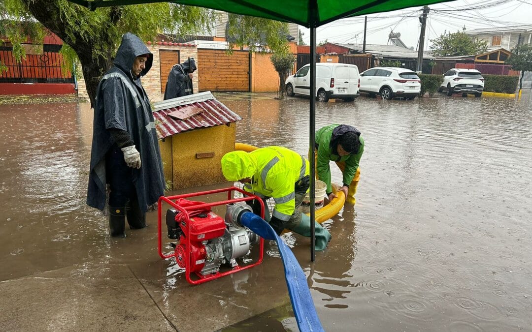 El Bosque implementa plan especial de emergencia municipal debido a sistema frontal