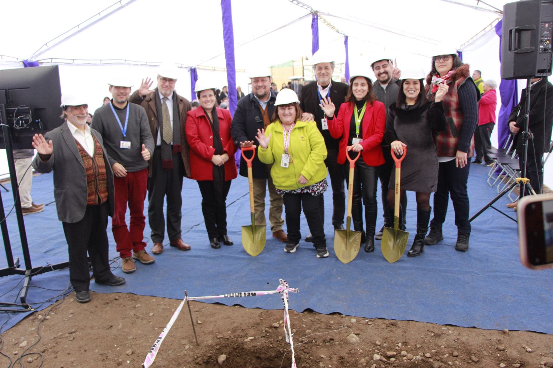 PRIMERA PIEDRA DEL CESFAM HAYDÉE LÓPEZ INICIA LAS OBRAS DEL NUEVO CENTRO DE SALUD PARA EL BOSQUE