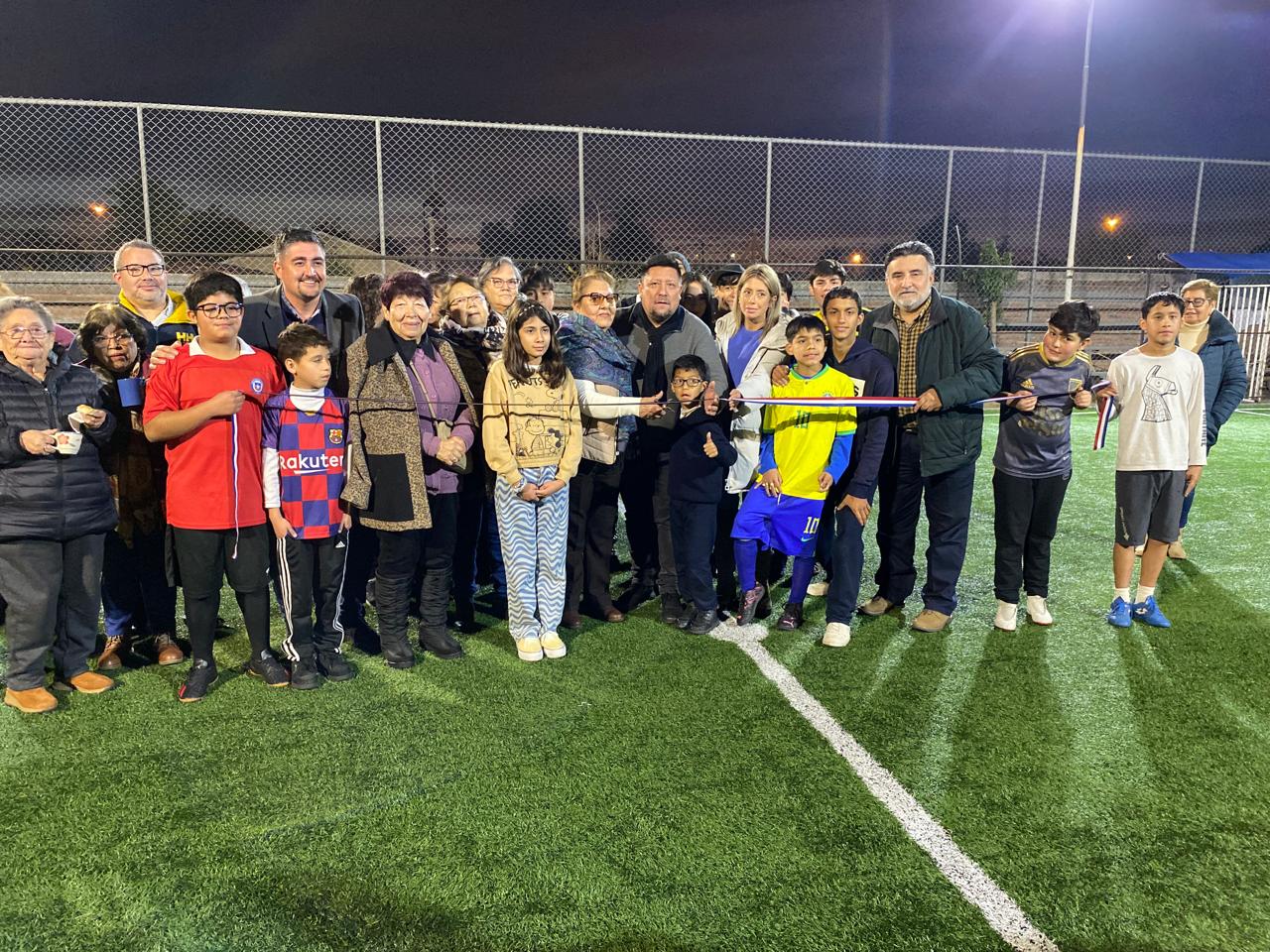 CANCHA DE LA VILLA EL TEPUAL SE RENUEVA PARA TODA LA COMUNIDAD