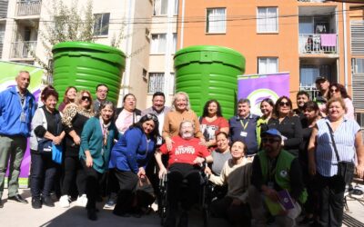 MUNICIPIO ENTREGA ESTANQUES PARA AGUA POTABLE A 13 CONDOMINIOS SOCIALES DEL EJE AVENIDA OCHAGAVÍA