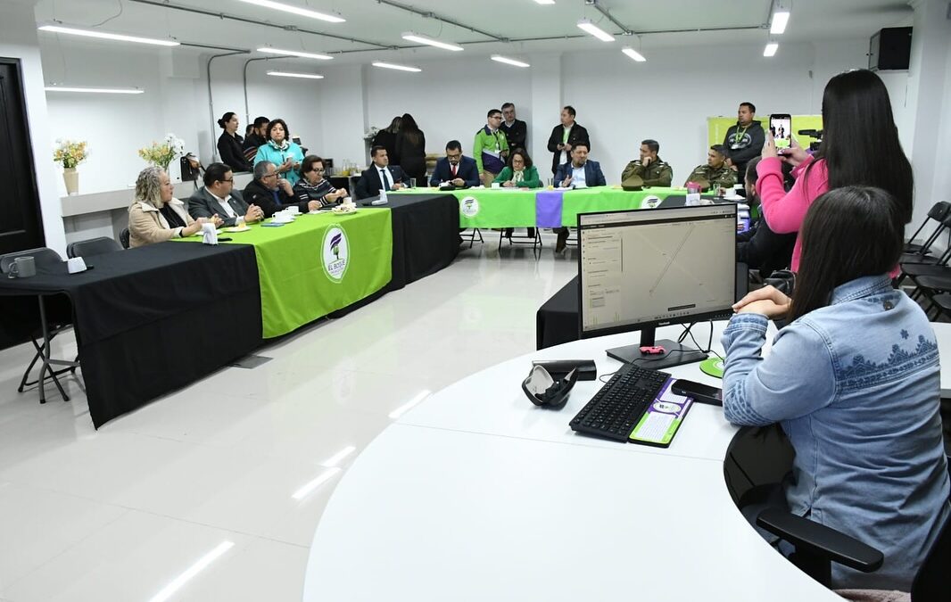 🟢 Consejo Comunal de Seguridad Pública: Avanzan proyectos clave para mayor seguridad en El Bosque