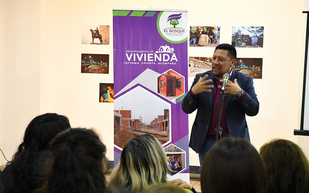 MUNICIPALIDAD DE EL BOSQUE ENTREGA SUBSIDIOS E INICIA OBRAS DE MEJORAMIENTO DE TECHUMBRES Y RETIRO DE ASBESTO