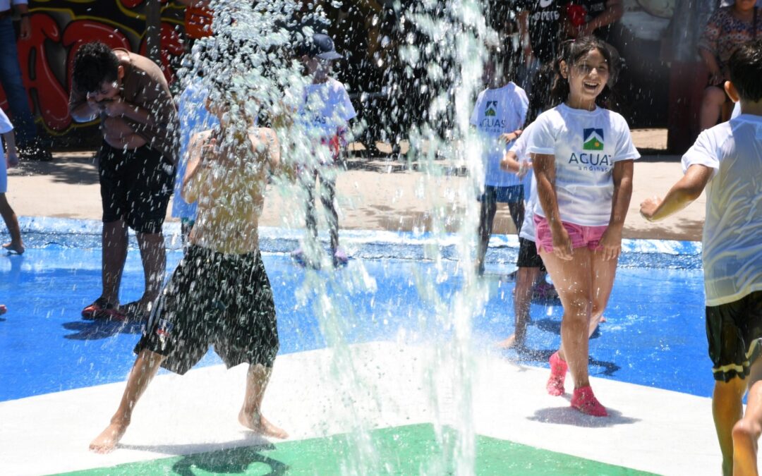 Plaza de agua población Juan Pablo II: un nuevo espacio recreativo y sustentable para el verano